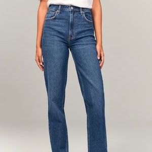 Ultra High Rise 90s Straight Jean